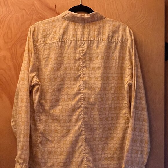 Gap buttoned down long sleeve blouse - Picture 2 of 8